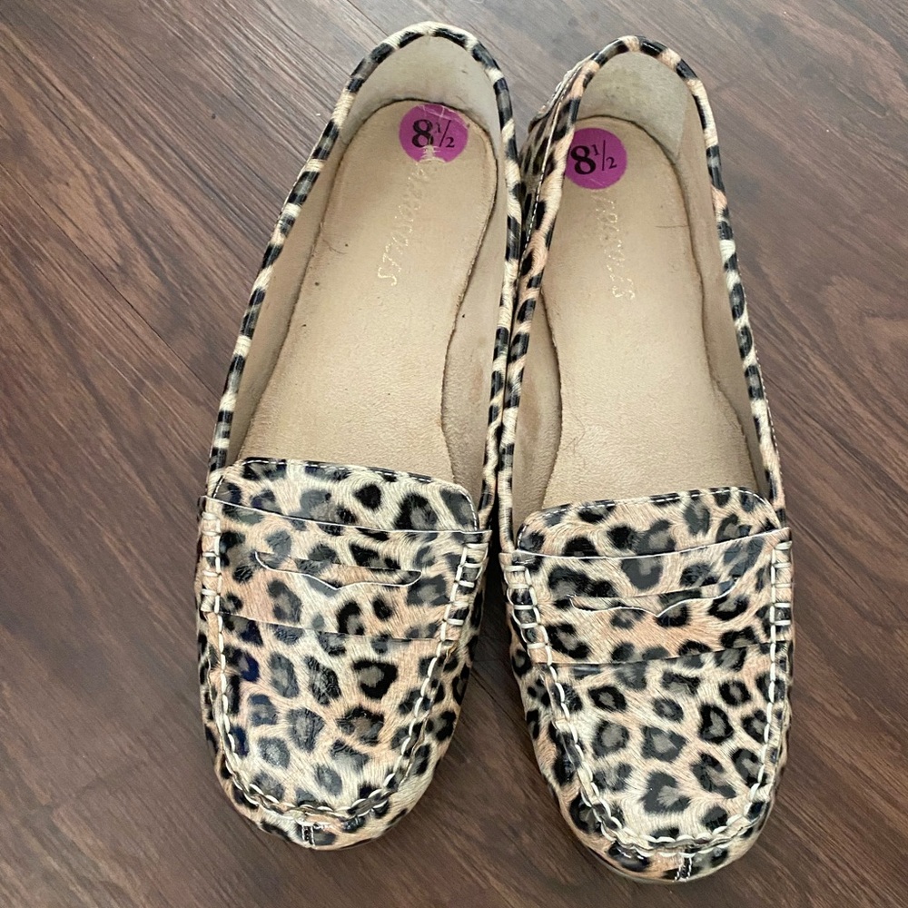 Women loafer leopard print shoes